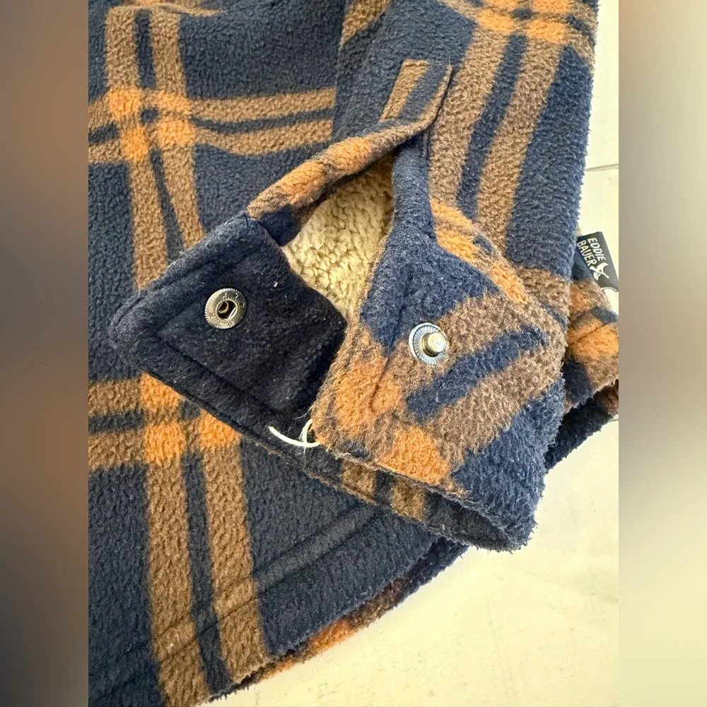 Eddie Bauer Navy Blue and Copper Brown Plaid Button-Up Shirt Jacket Boys 7